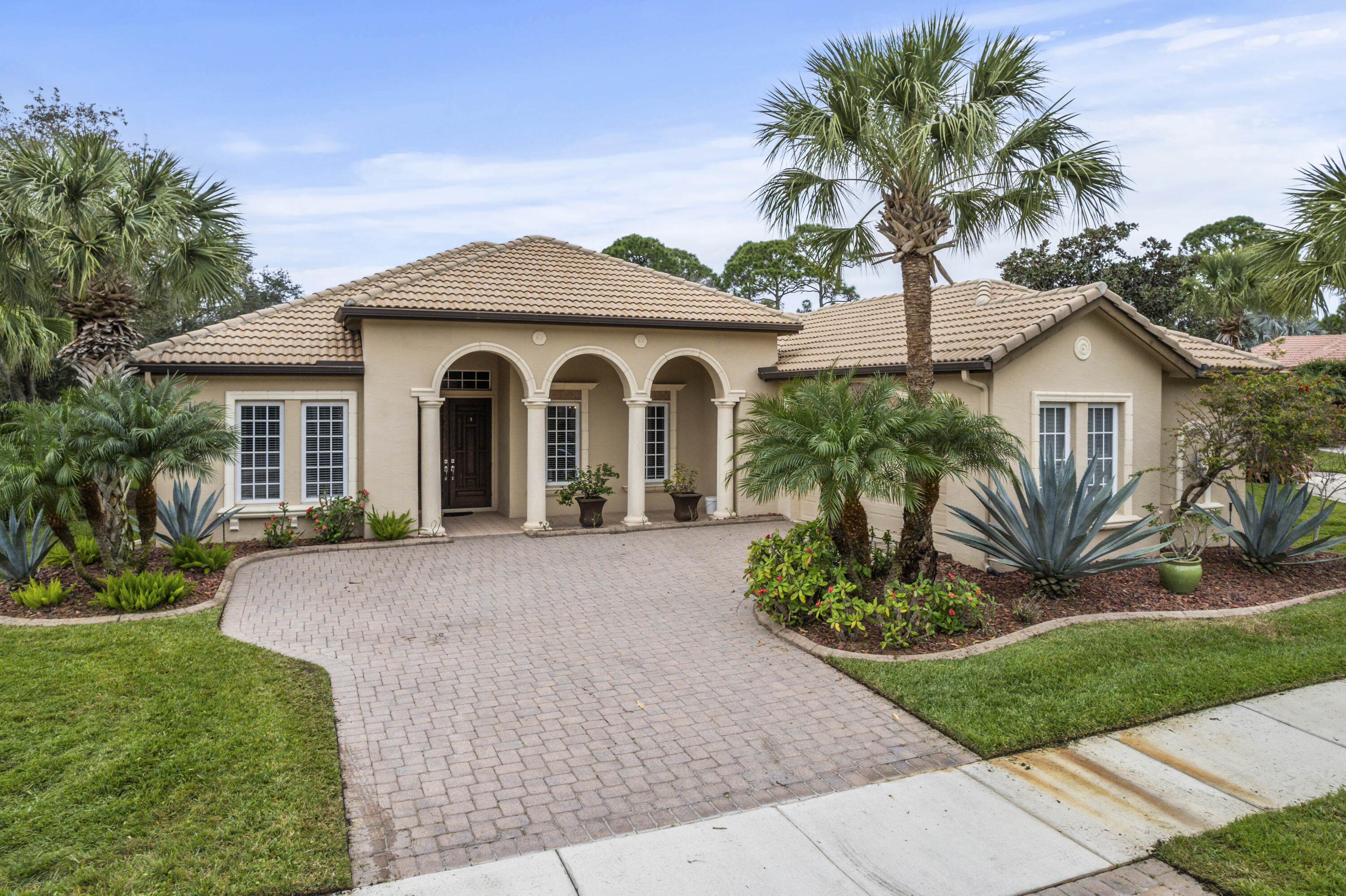 801 SW Classico Court  Port Saint Lucie FL 34986 photo