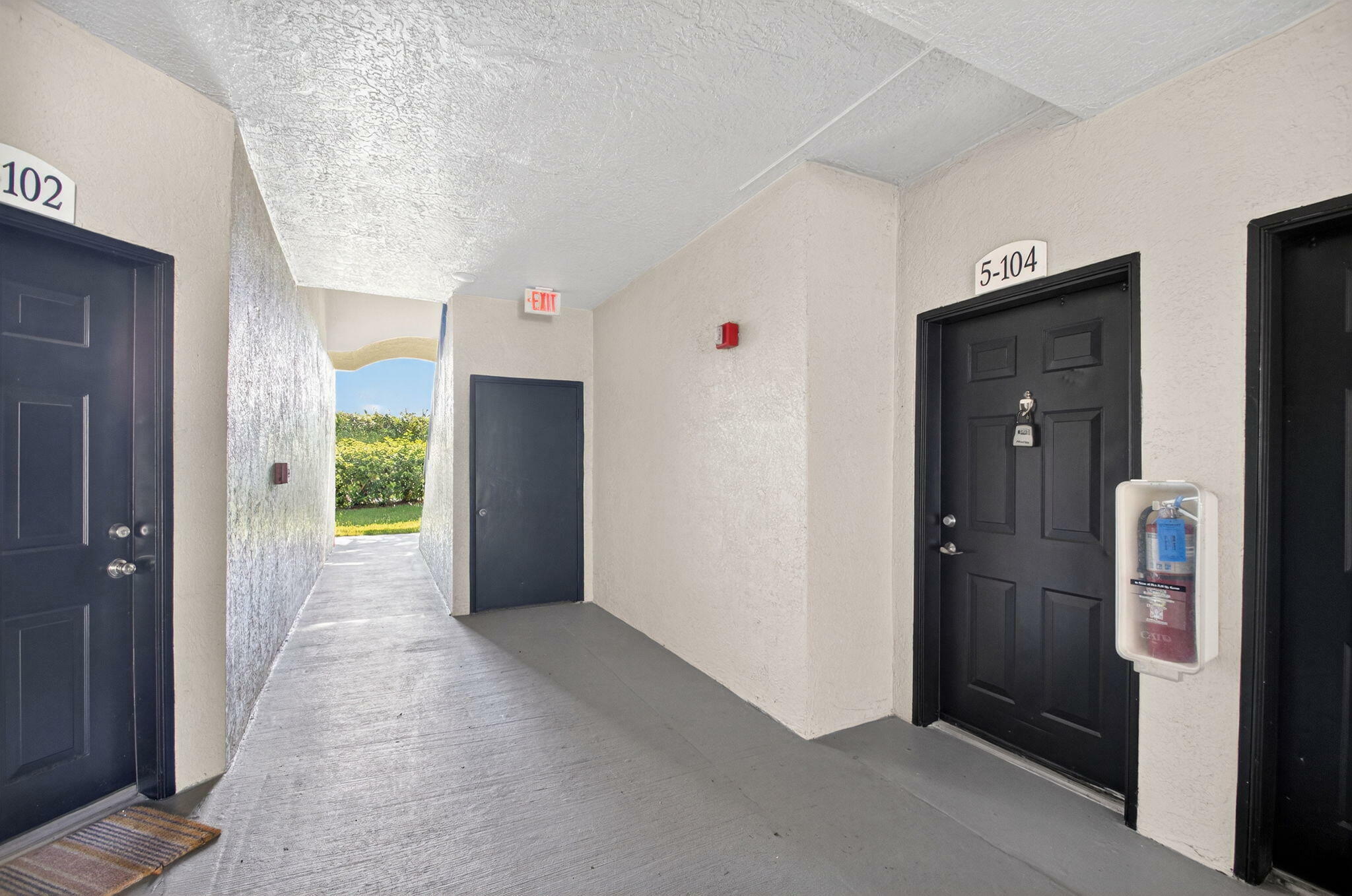 Property Photo: 15045 Michelangelo Boulevard 104 FL 33446