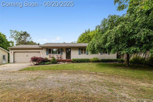 9711 Dartmouth Road  Village of Clarkston MI 48348 photo