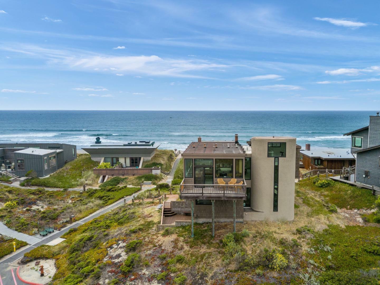 Property Photo: 64 Avocet Circle CA 95076