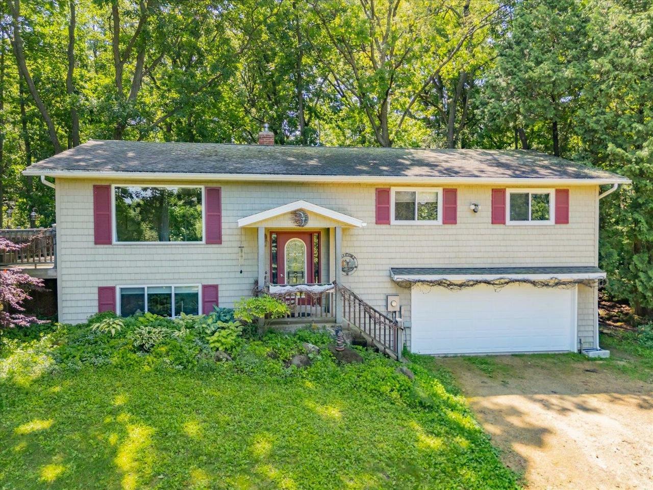 Property Photo:  W4615 Highway 16  WI 53960 