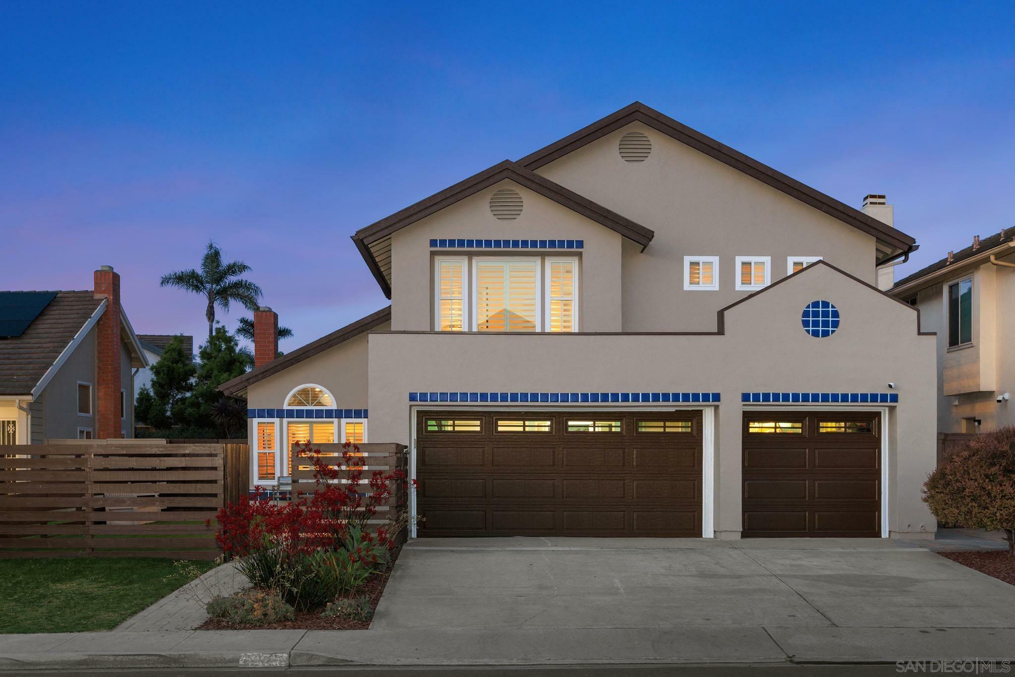 Property Photo: 3975 San Gregorio Way CA 92130
