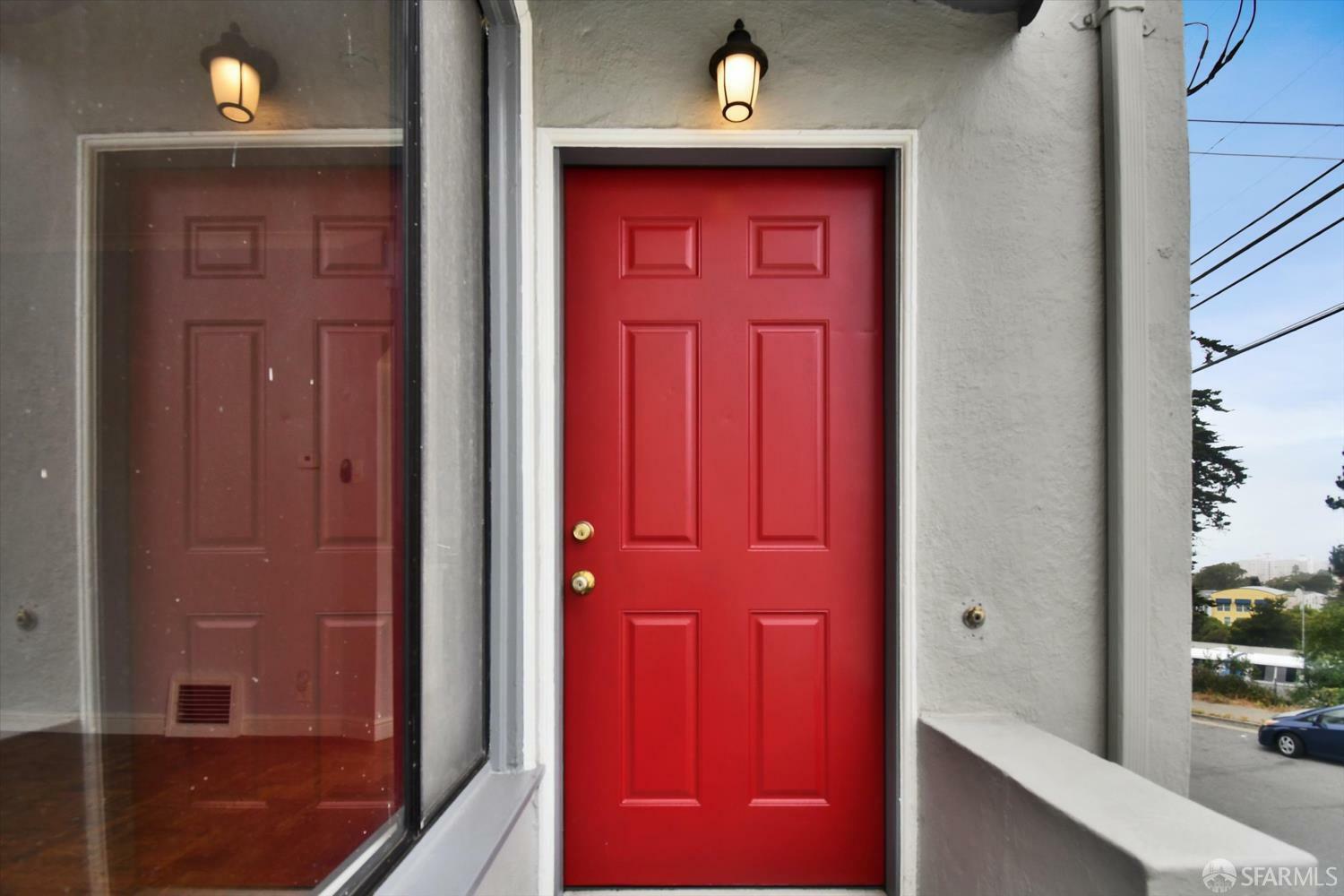 Property Photo: 315 De Long Street CA 94112