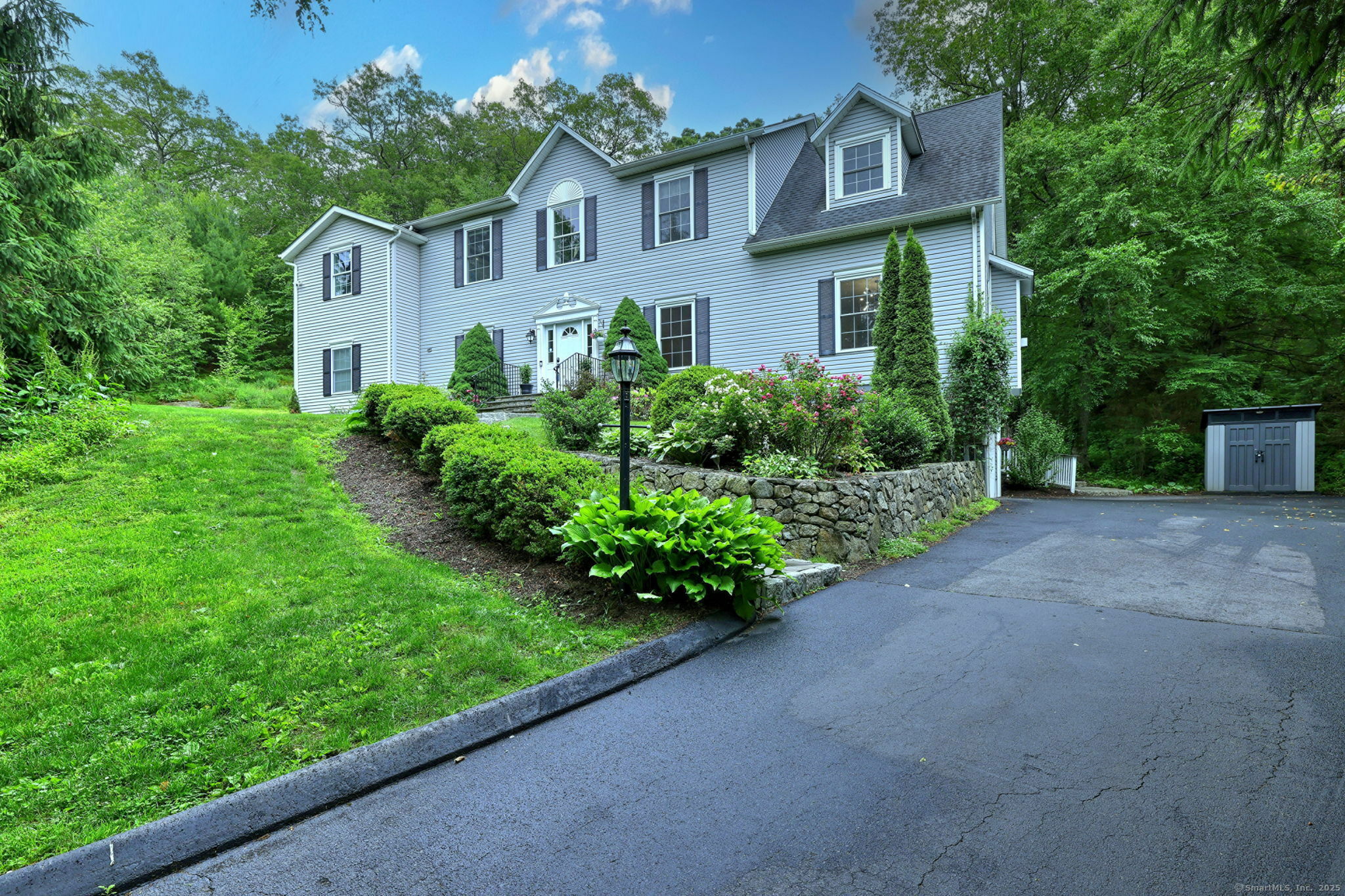 Property Photo: 2 Abbey Lane CT 06470