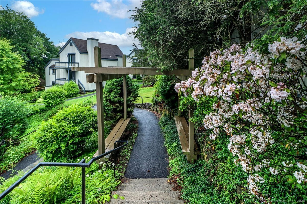 Property Photo: 192 Heritage Village A CT 06488
