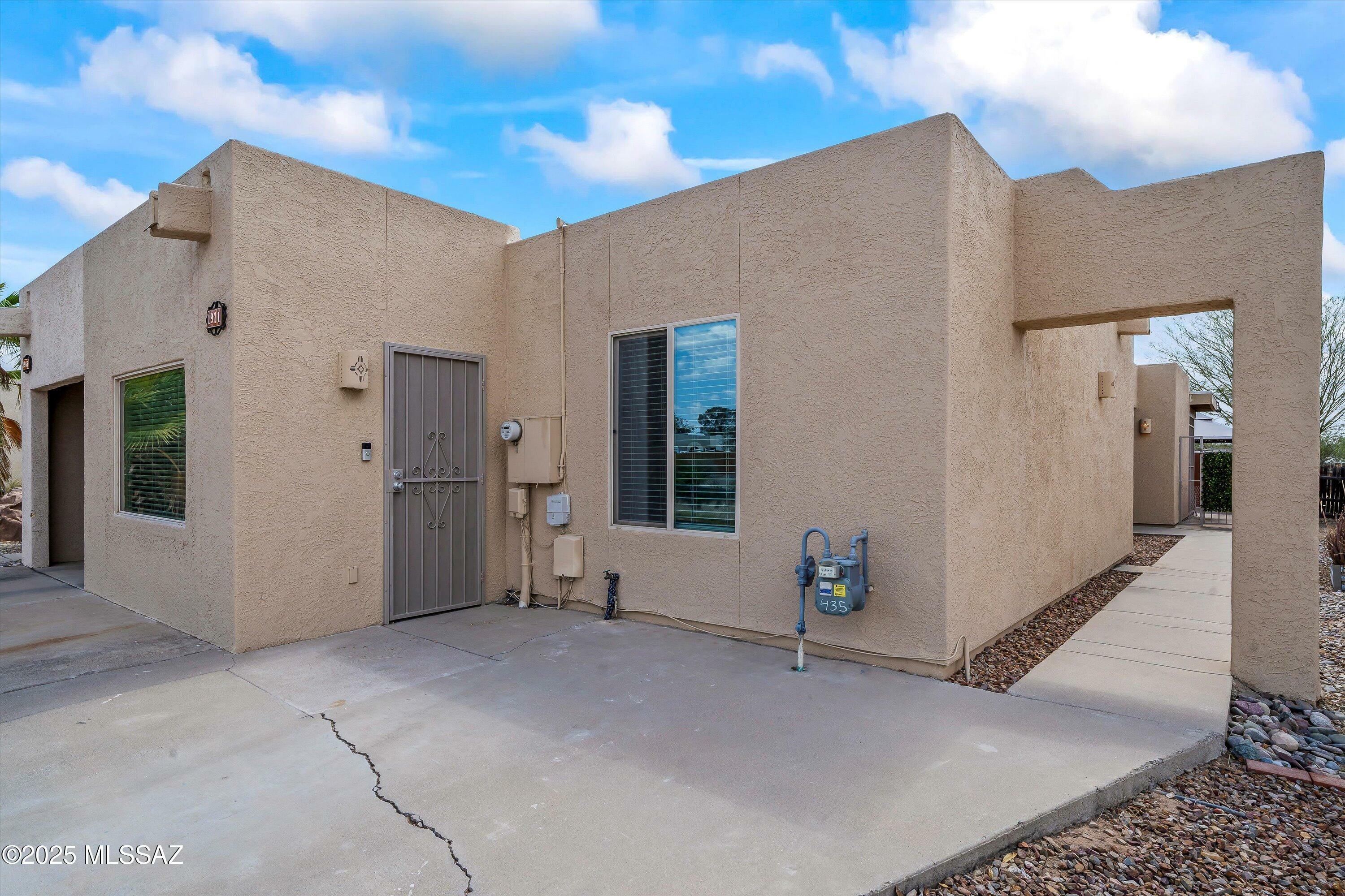 Property Photo: 1971 N Frances Boulevard AZ 85712