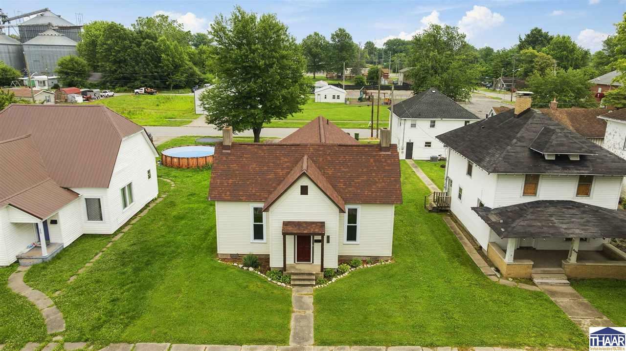 Property Photo: 217 N State Street IN 47882