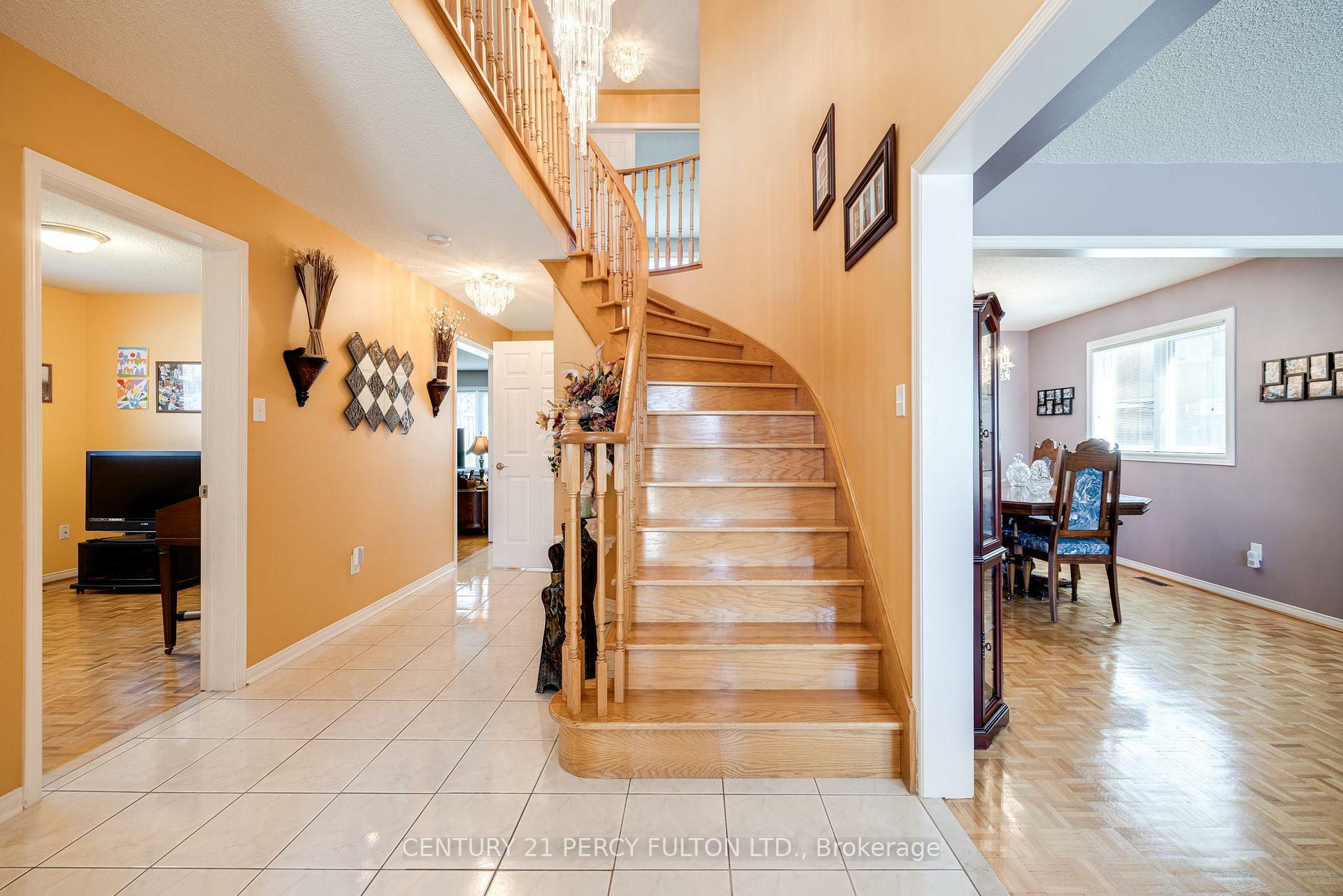 Property Photo: 249 Mossbrook Square ON L1V 6P9