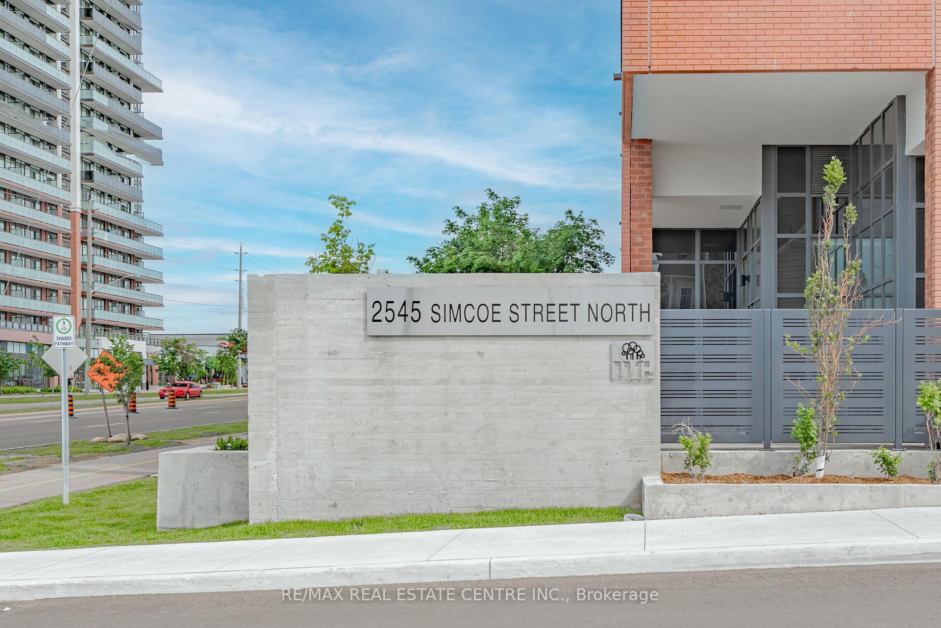 Property Photo: 2545 Simcoe Street N 1004 ON L1L 0W3