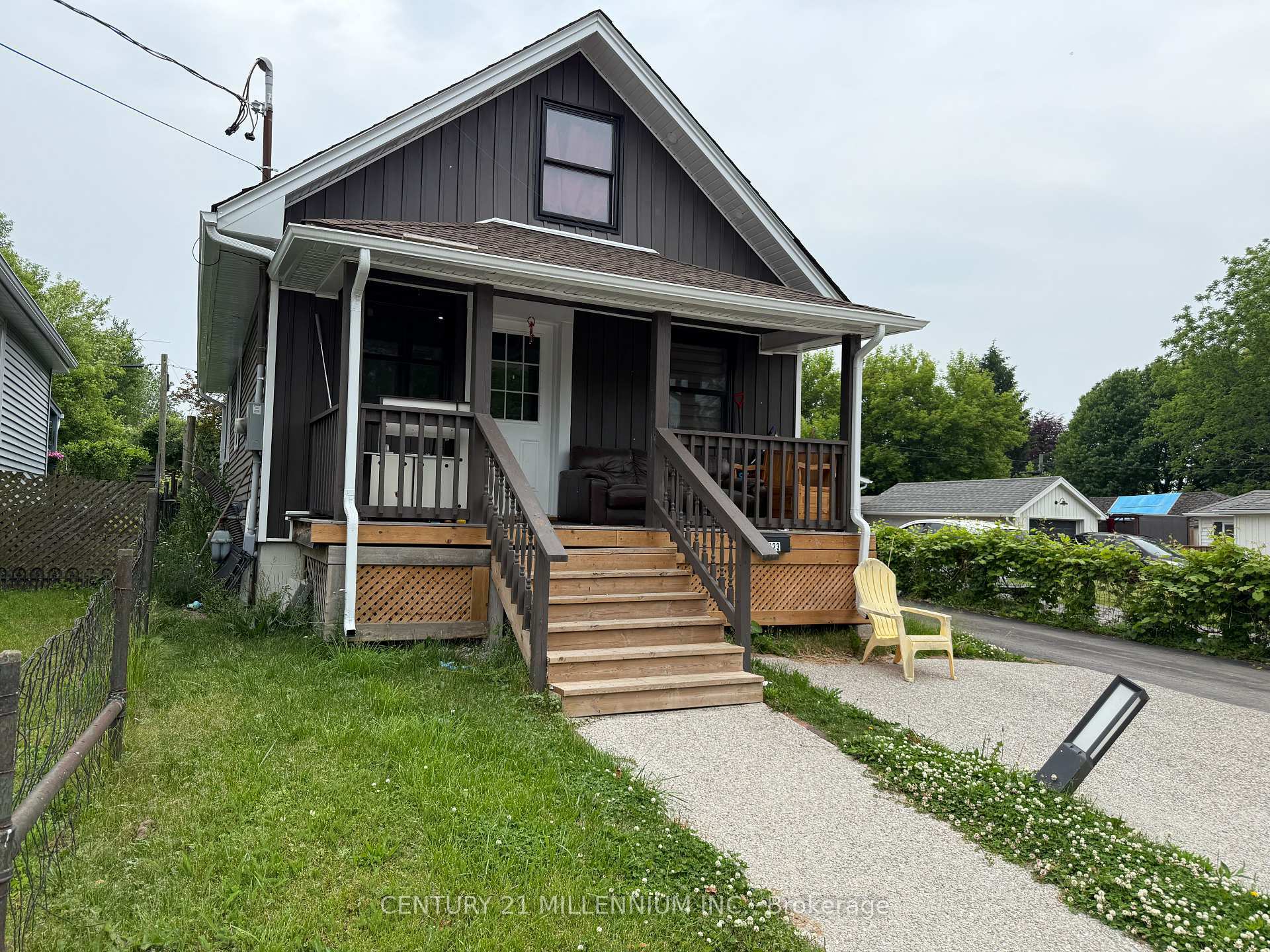 4123 Hickson Avenue  Niagara Falls ON L2E 3K1 photo