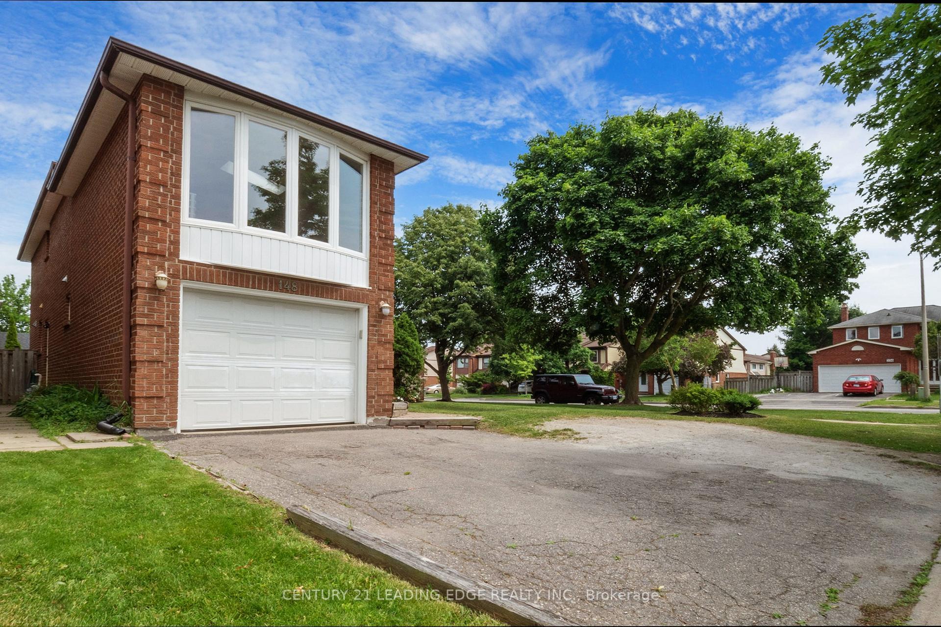 Property Photo:  148 Stephen Street  ON L4C 5R1 