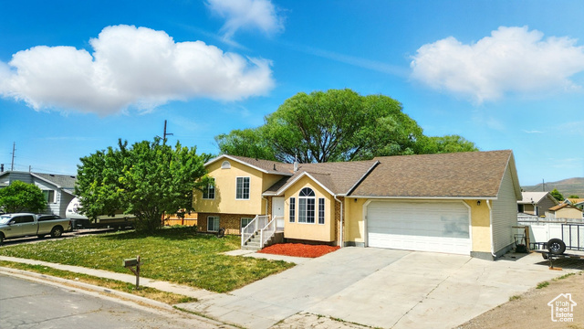 Property Photo: 1260 S Riverview Dr UT 84312