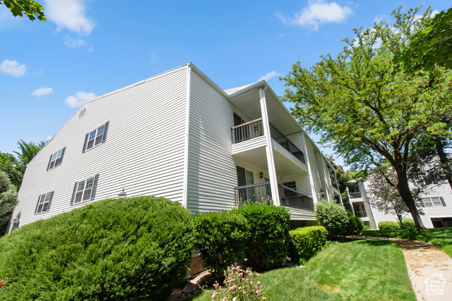 Property Photo: 635 E 4025 S C UT 84107