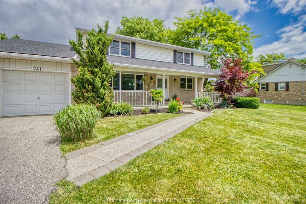 Photo de la propriété: 241 Chatham Street North ON N0P 1A0