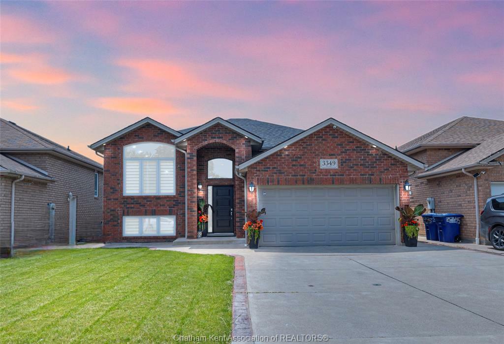 Property Photo: 3349 Woodward Boulevard ON N8W 2Y7
