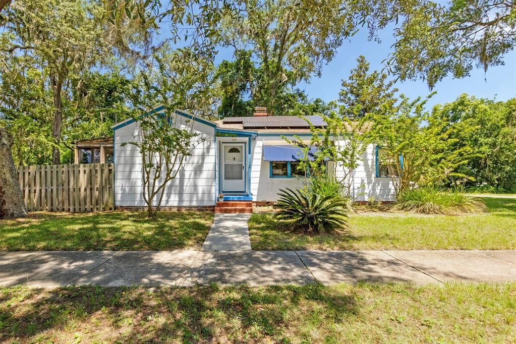 Property Photo:  112 14th Street  FL 32034 