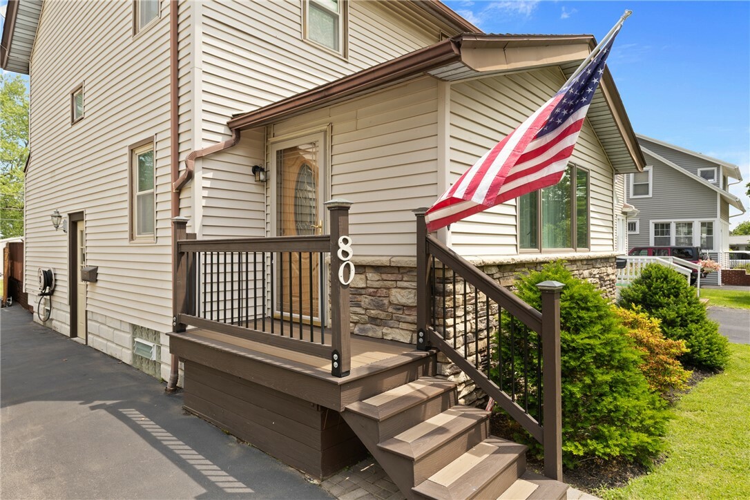 Property Photo: 80 Wyndham Road NY 14612