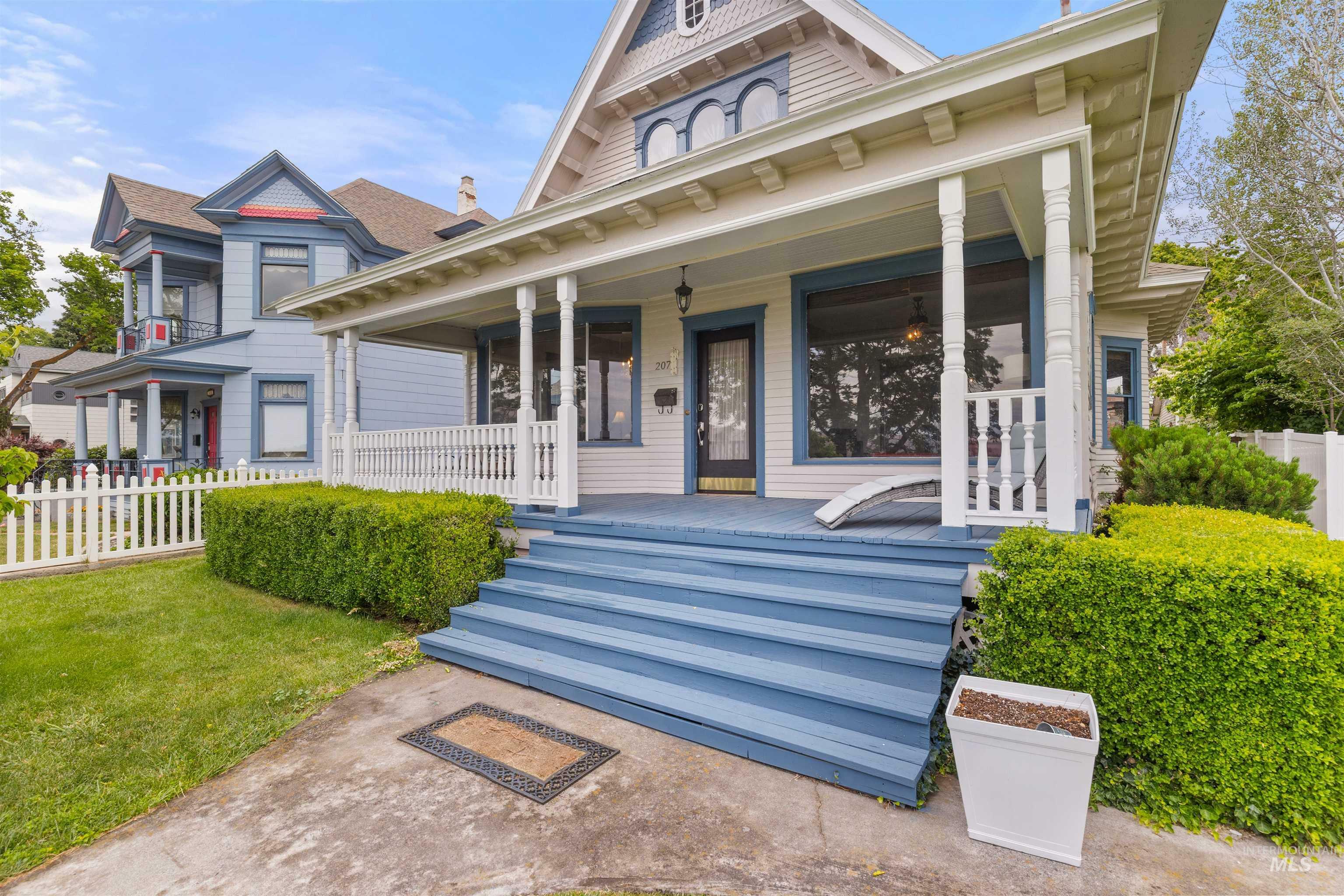 Property Photo: 207 Prospect Ave ID 83501