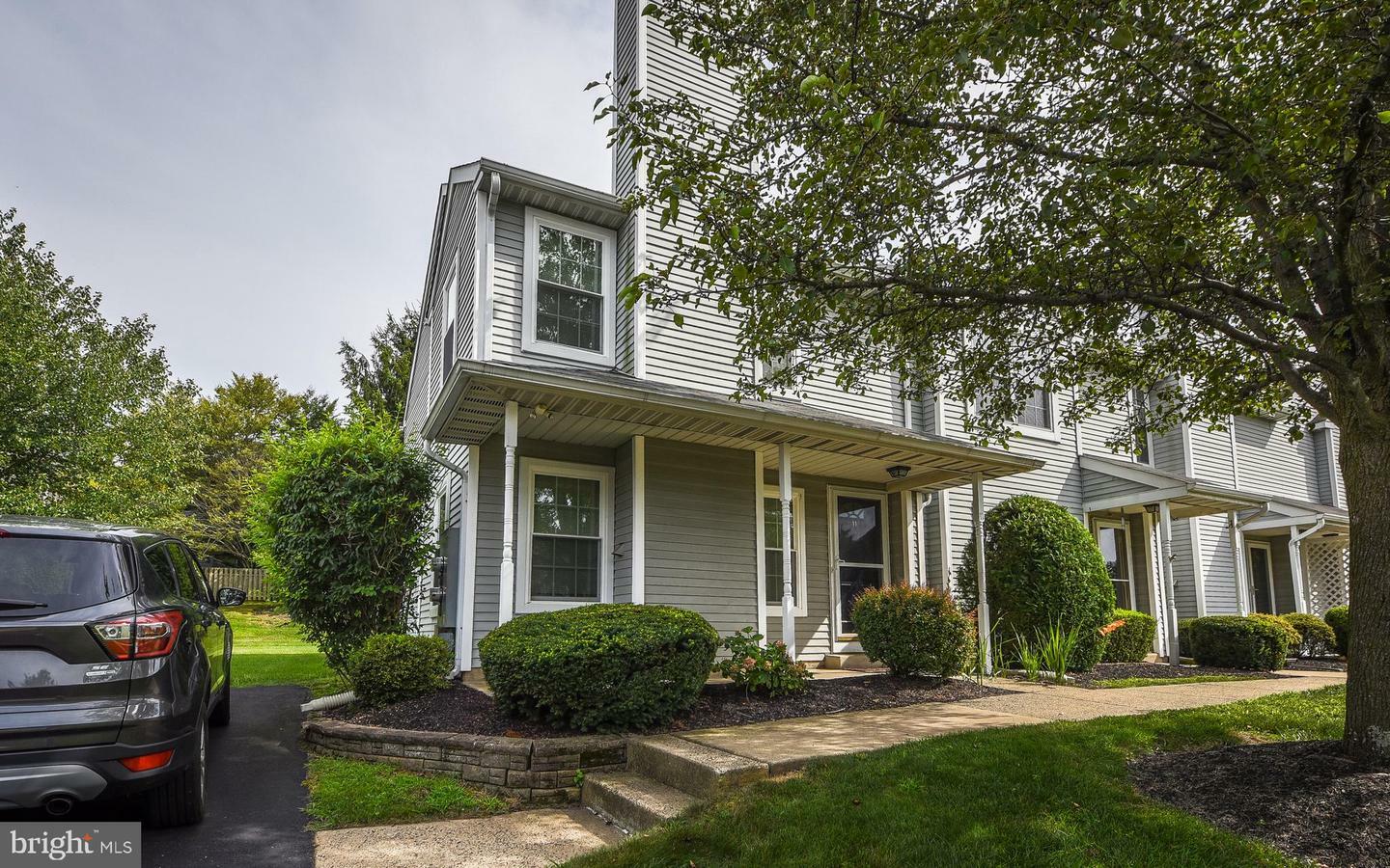 Property Photo: 11 Eaton Court 132 PA 18940