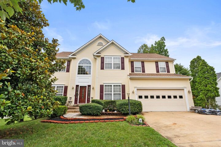 Property Photo: 1002 Black Oak Court VA 22401
