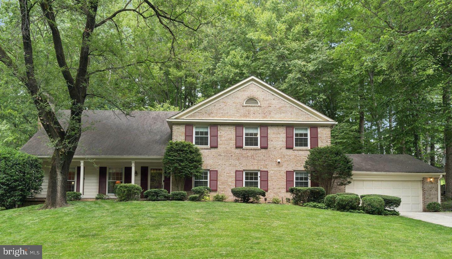 7605 Hackamore  Potomac MD 20854 photo
