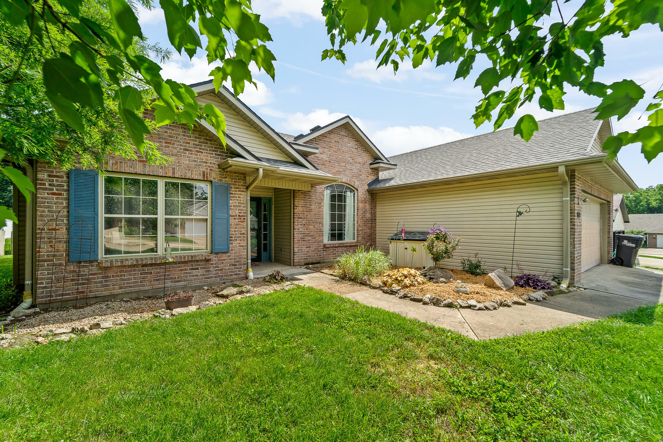 Property Photo: 6610 Chrissula Ln MO 65203