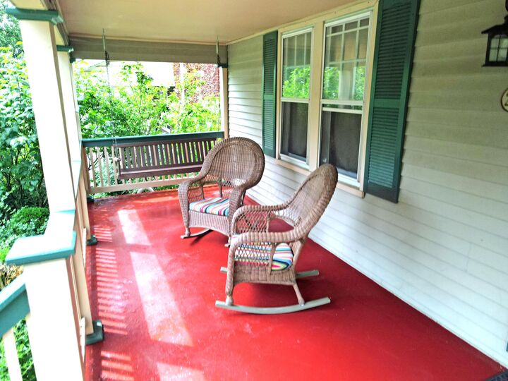 Property Photo: 214 Blenheim Road OH 43214