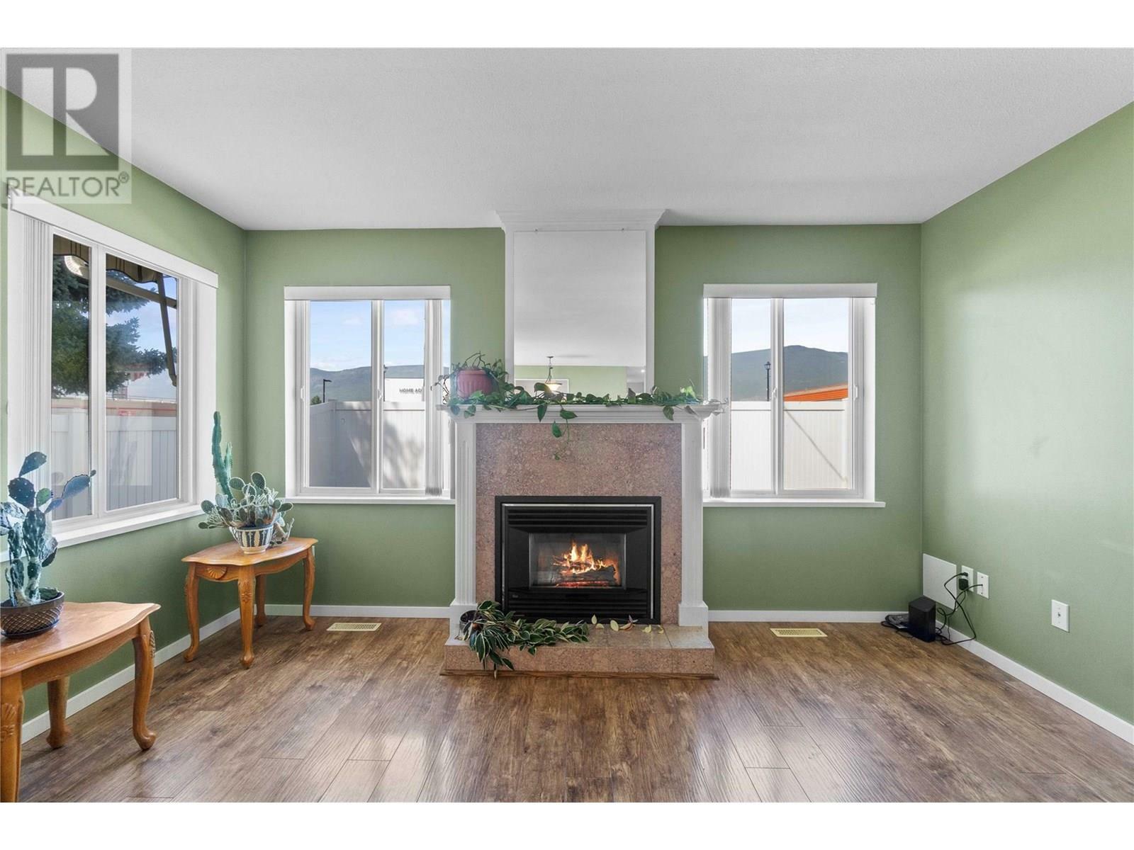 Property Photo: 900 5 Avenue Southwest 121 BC V1E 1L2