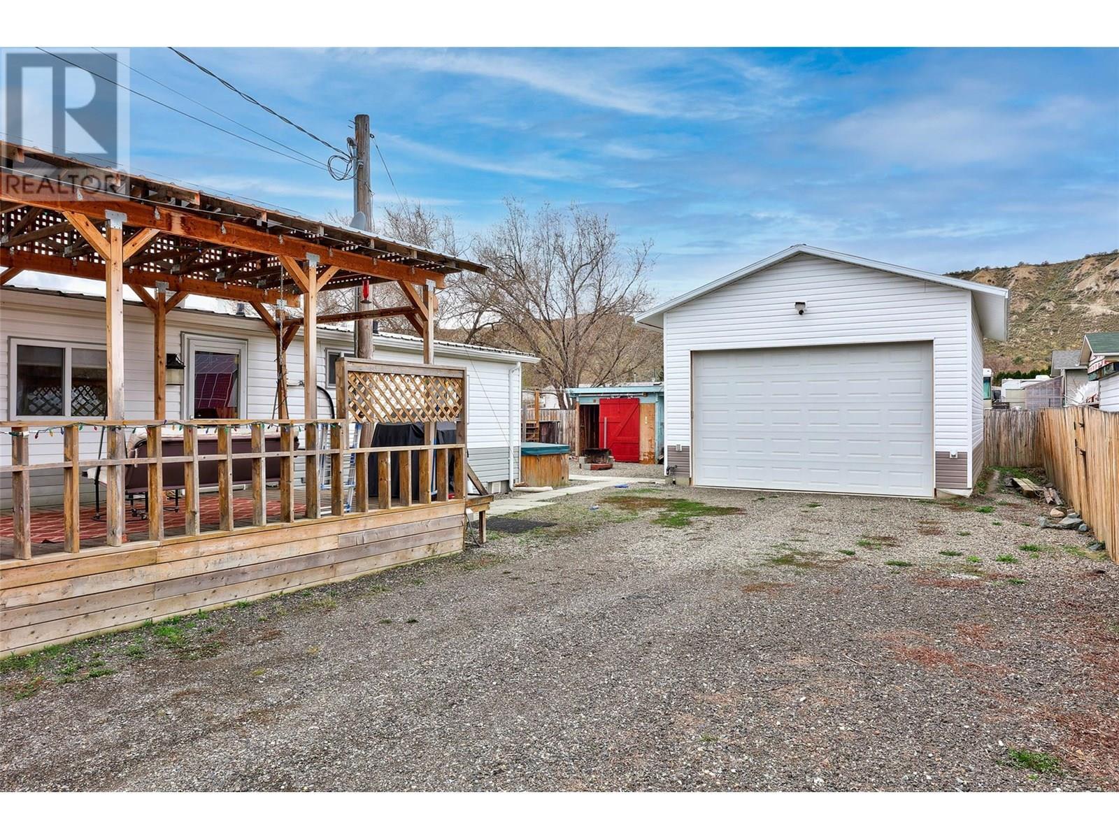 Property Photo: 4945 Anker Road BC V0E 2P0