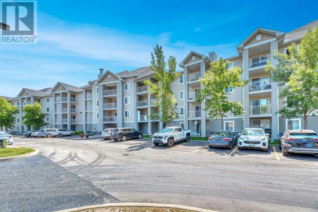Property Photo: 1620 70 Street Southeast AB T2A 7Z2