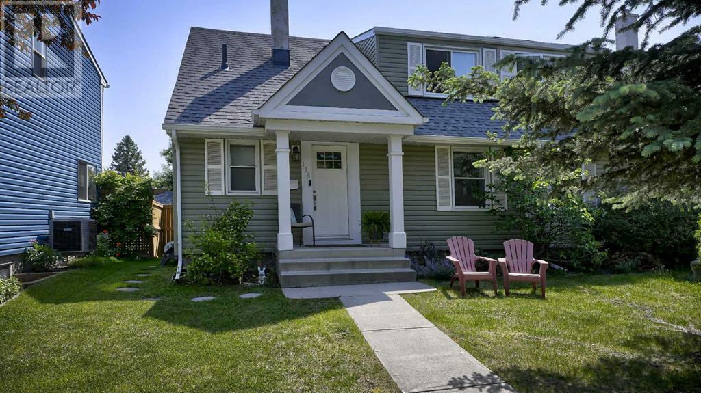 Property Photo: 115 Amiens Crescent Southwest AB T2T 6E7