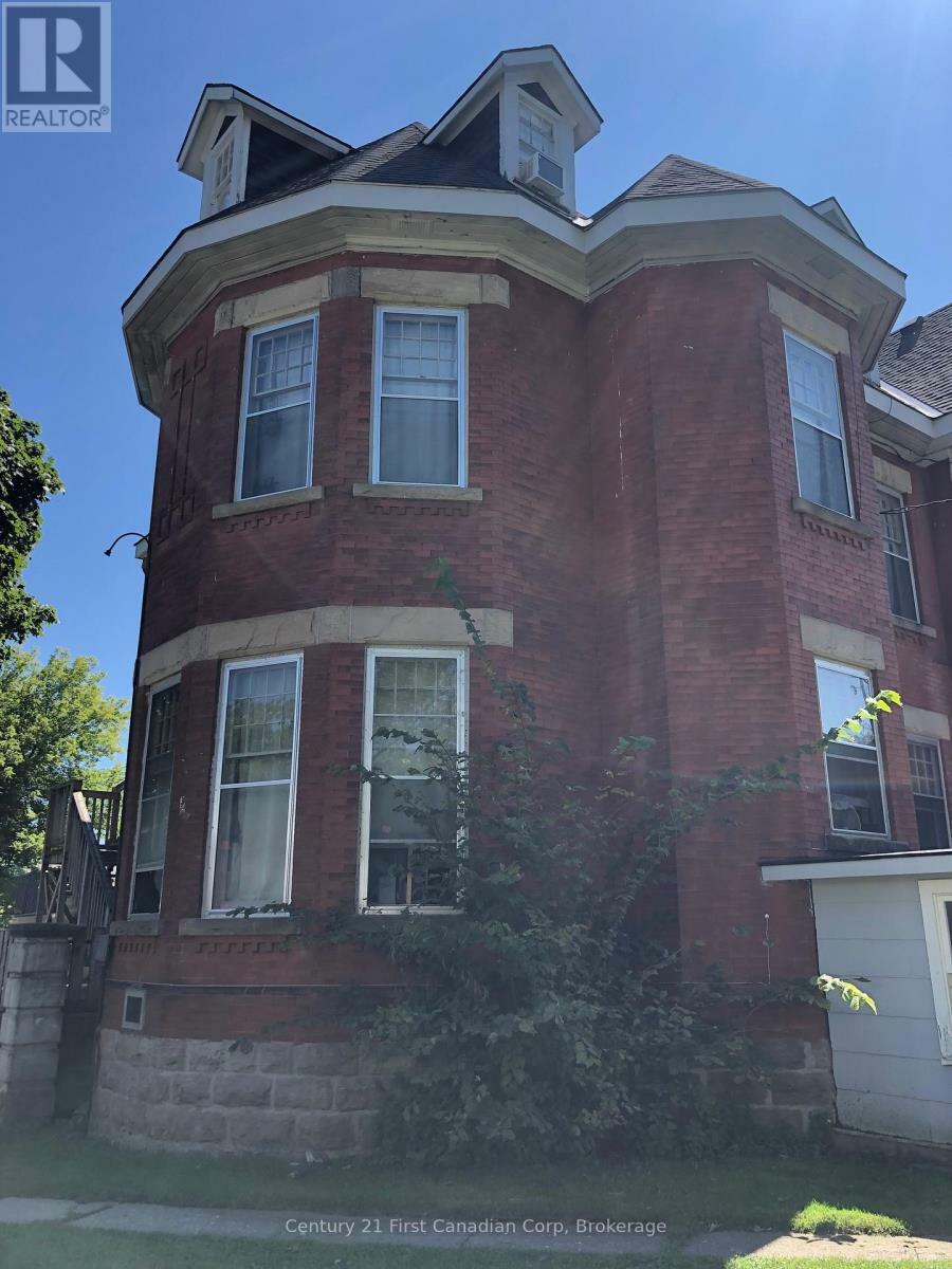 Property Photo: 263 Church Street ON N5A 2R7