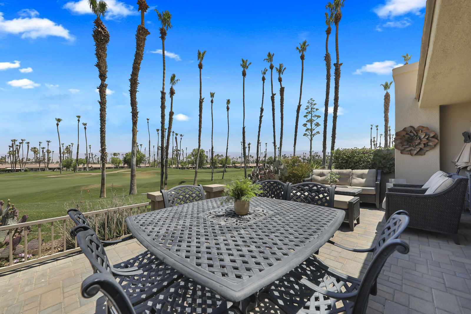 Property Photo: 76570 Hollyhock Drive CA 92211