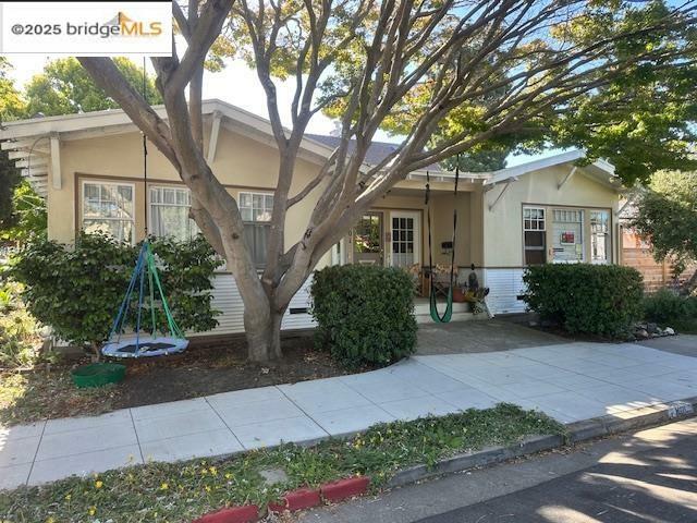 801 Curtis St  Albany CA 94706 photo