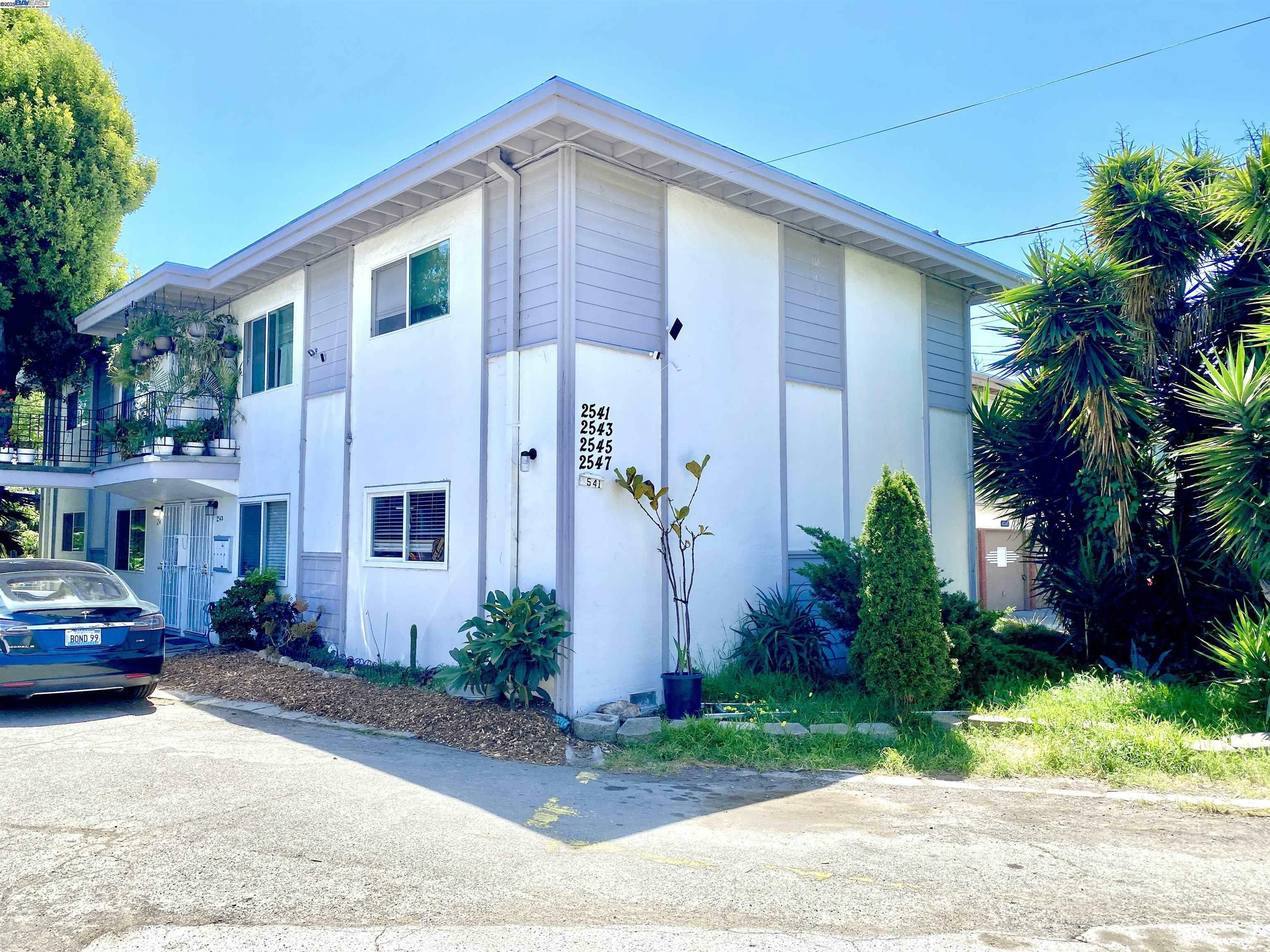 2541 Denning Ct  Castro Valley CA 94546 photo