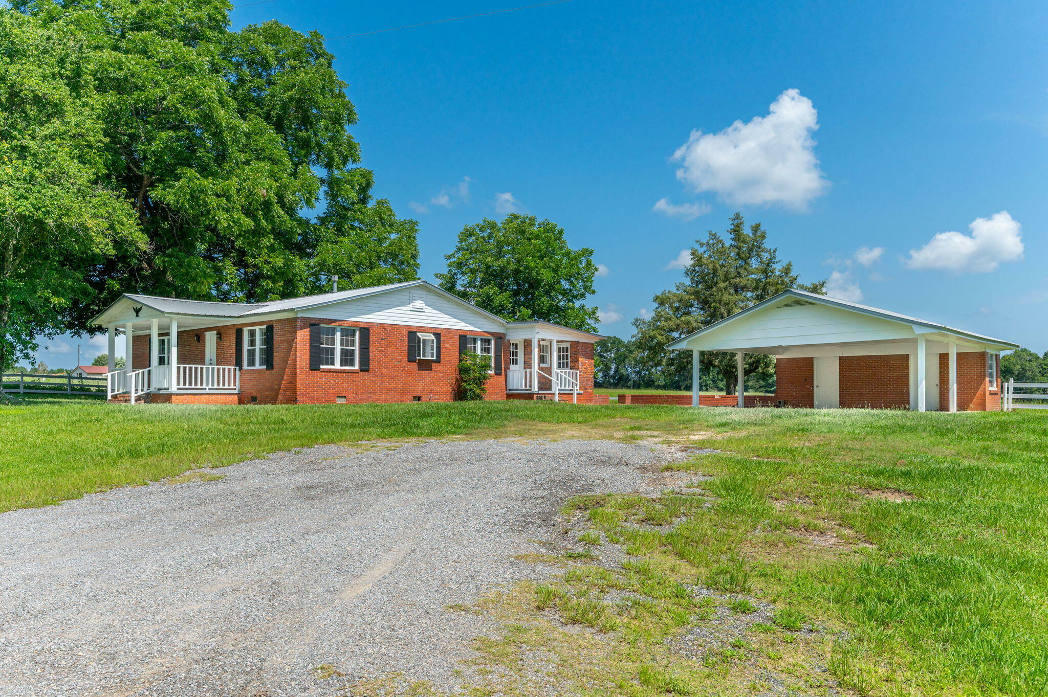 Property Photo:  942 Varnum Road  FL 32567 
