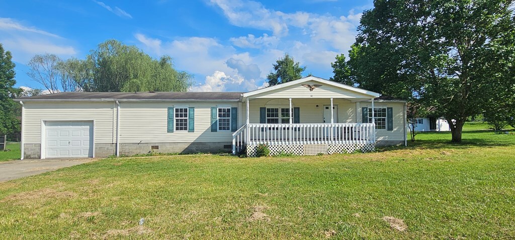 Property Photo: 46 Noah'S Landing KY 41230
