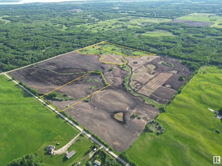 Property Photo: Twp. Rd. 540 Rge. Rd. 35 AB T0E 0A0