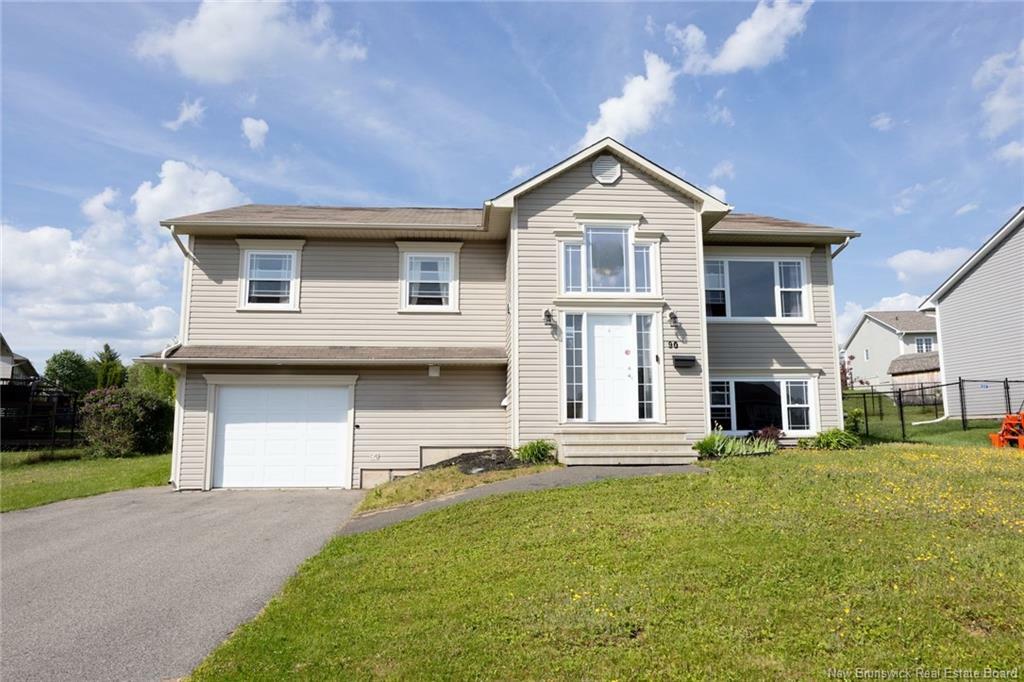 90 Watling Crescent  Oromocto NB E2V 4M8 photo