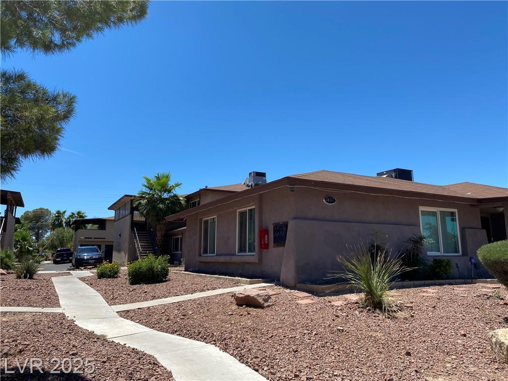 Property Photo: 2657 Kline Circle NV 89121