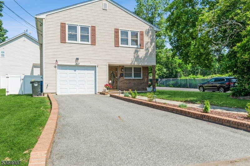 Property Photo: 14 Lenox Ave NJ 08812