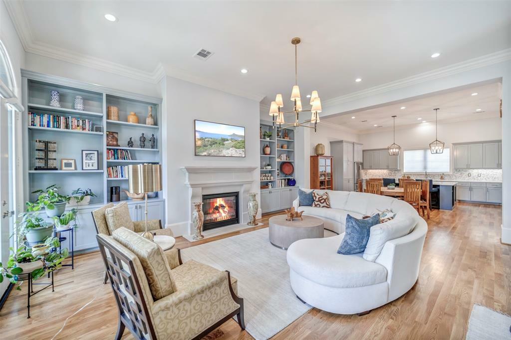 Property Photo: 7119 Janet Street TX 77055