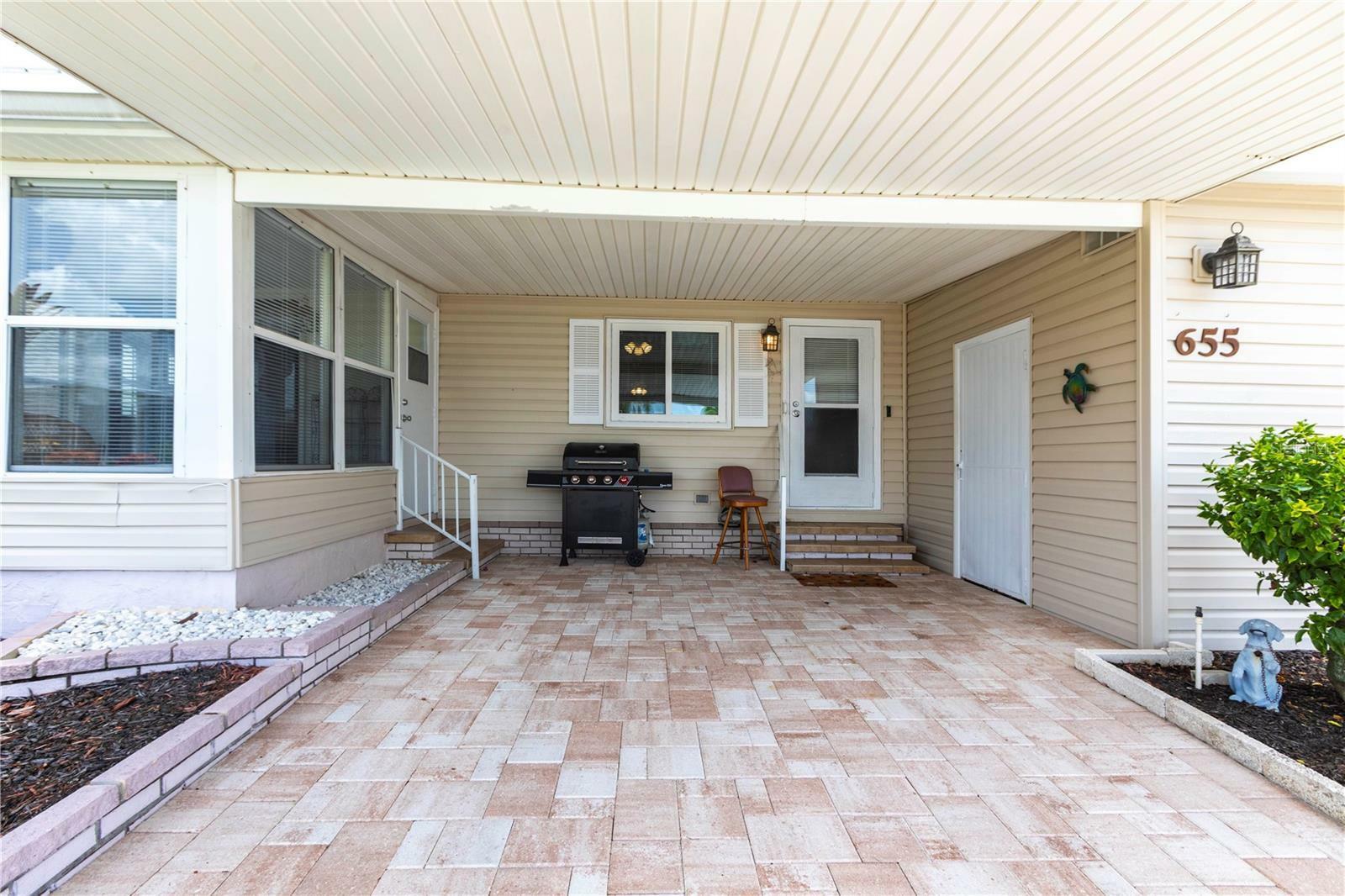 Property Photo: 2100 Kings Highway 655 FL 33980