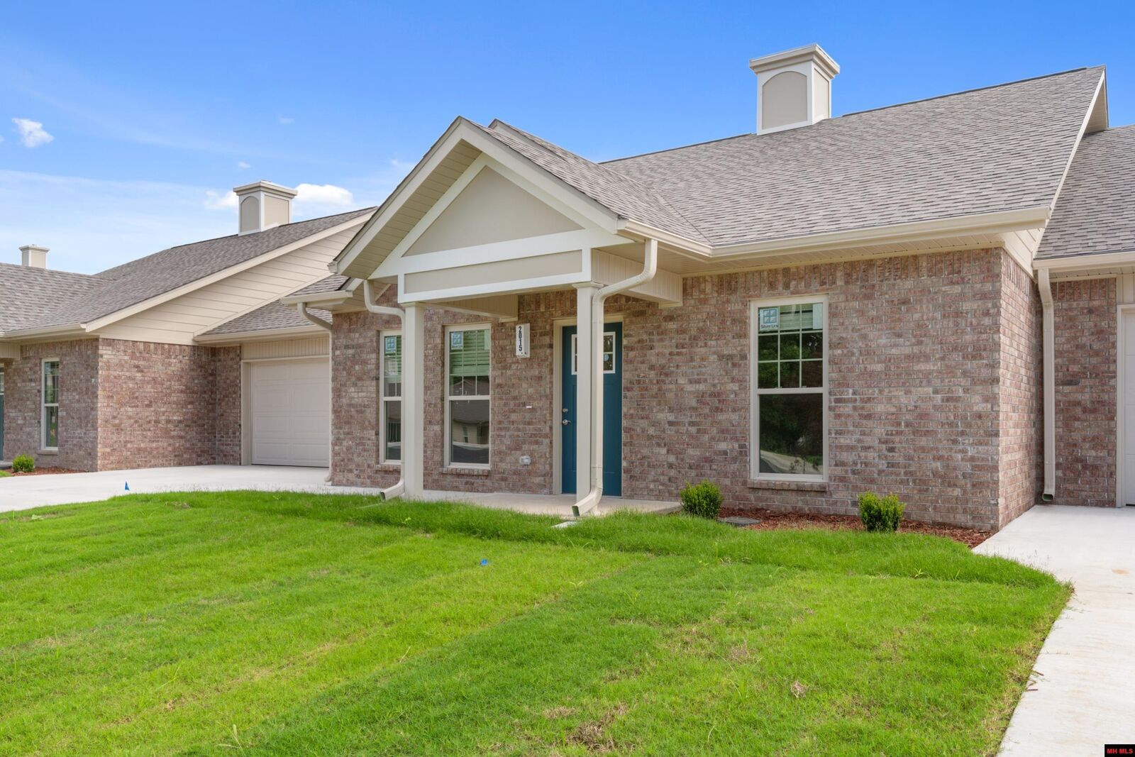 Property Photo: 2015 Silver Bay Court AR 72653