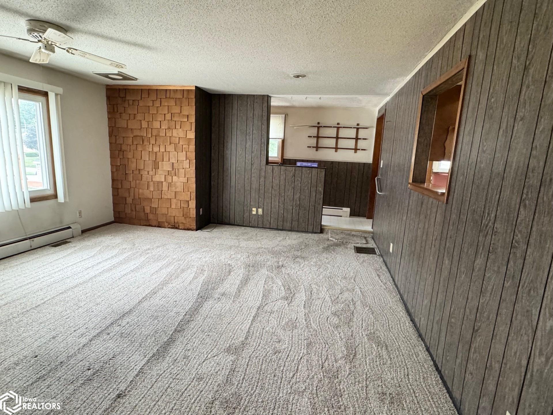 Property Photo: 1518 W Main Street IA 50158