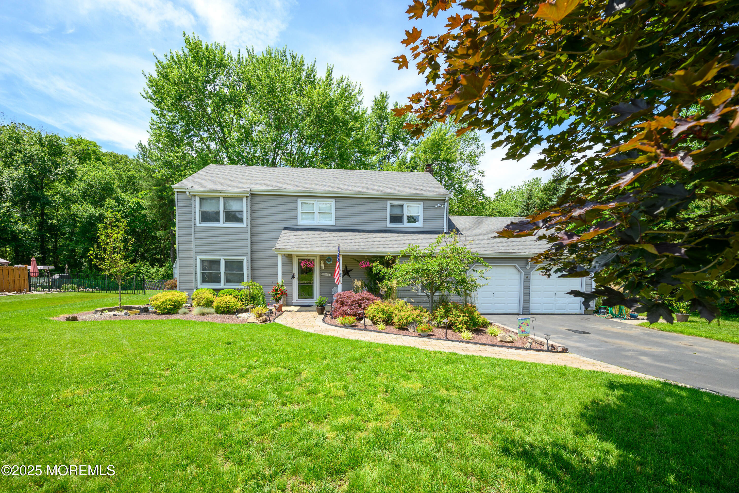Property Photo: 5 Hampton Drive NJ 08527