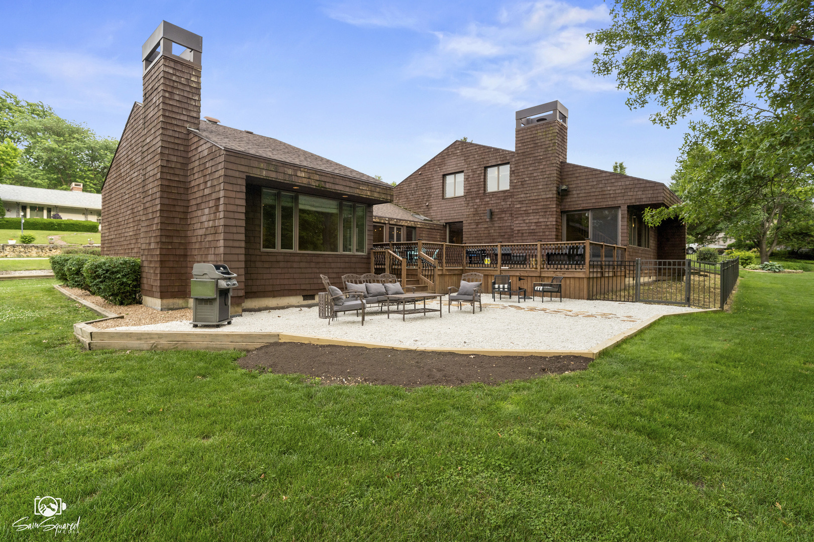 Property Photo: 1886 N Springview Drive IL 60901
