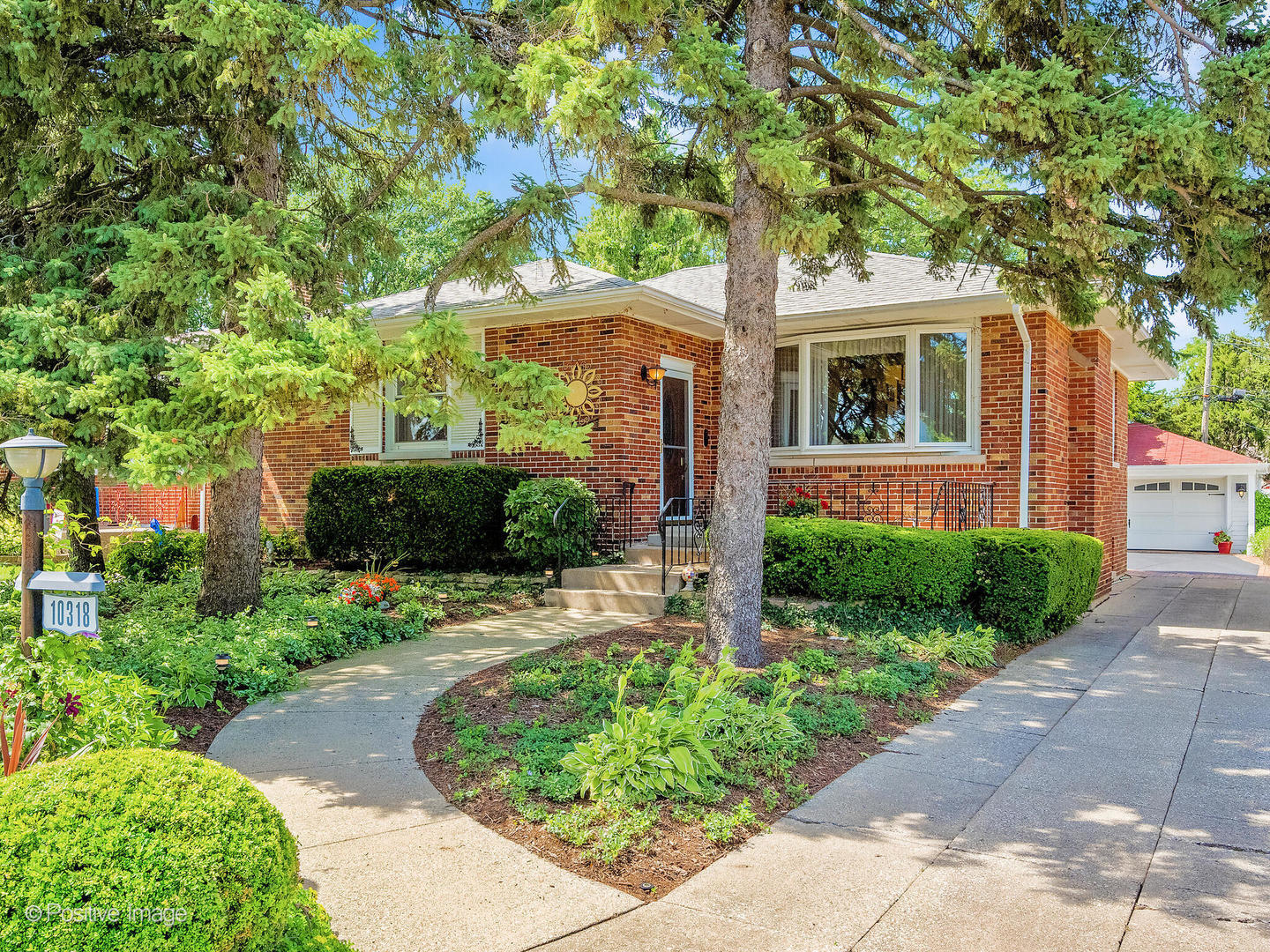 10318 Dickens Street  Westchester IL 60154 photo