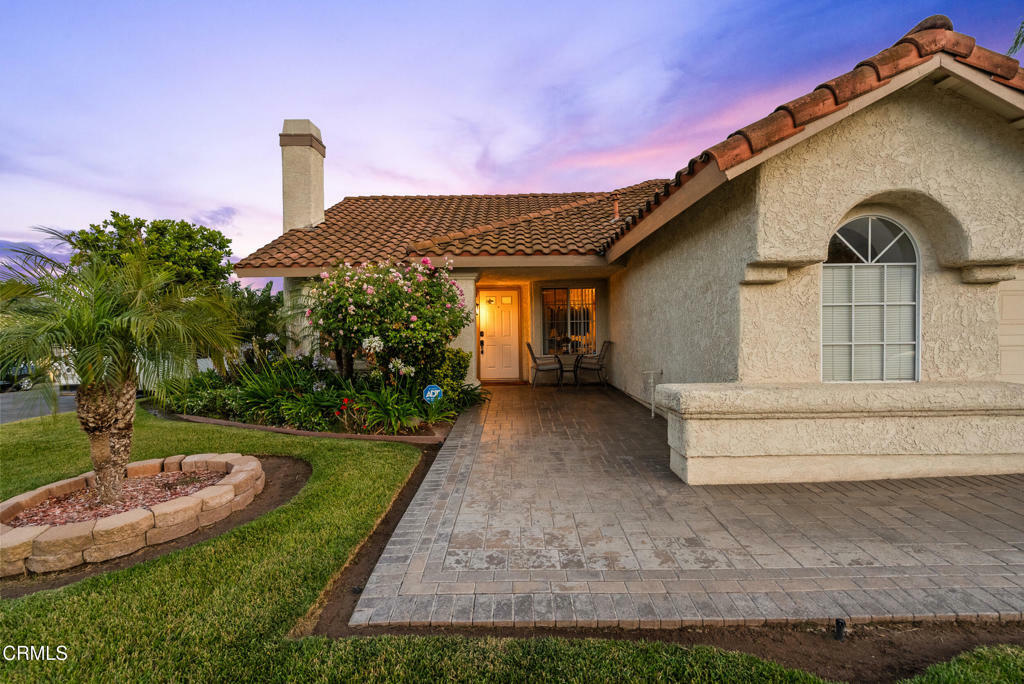 Property Photo: 1306 Bluejay Street CA 93015