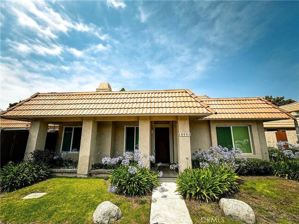 18602 Creek Lane  Huntington Beach CA 92648 photo